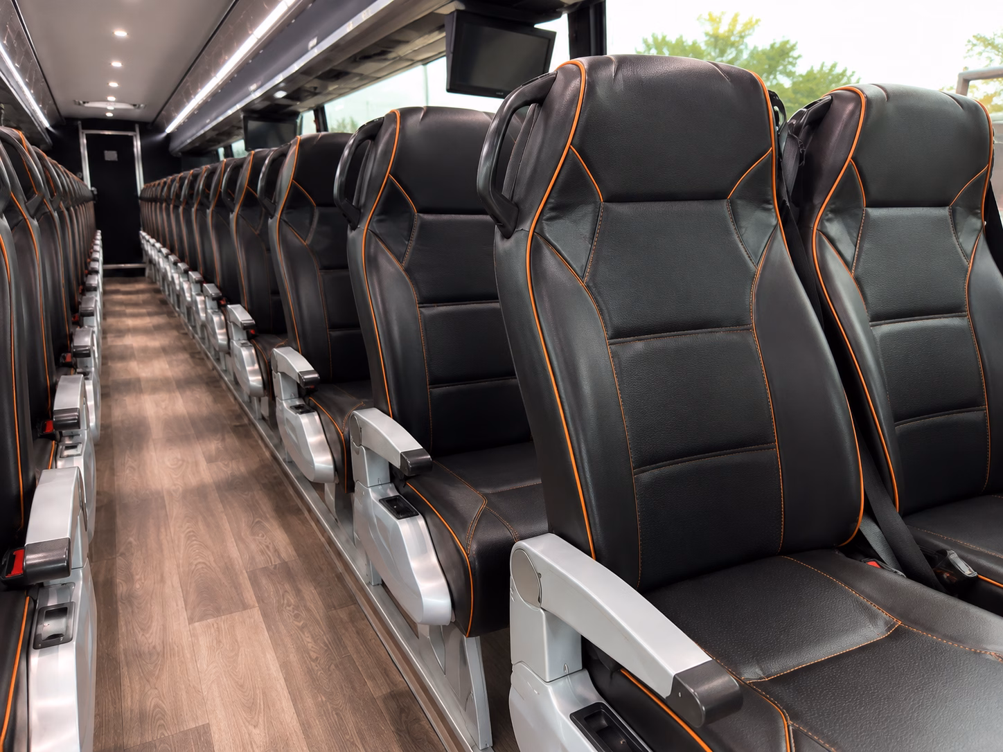 charter buses to gillette stadium and td garden for patriots bruins and celtics games