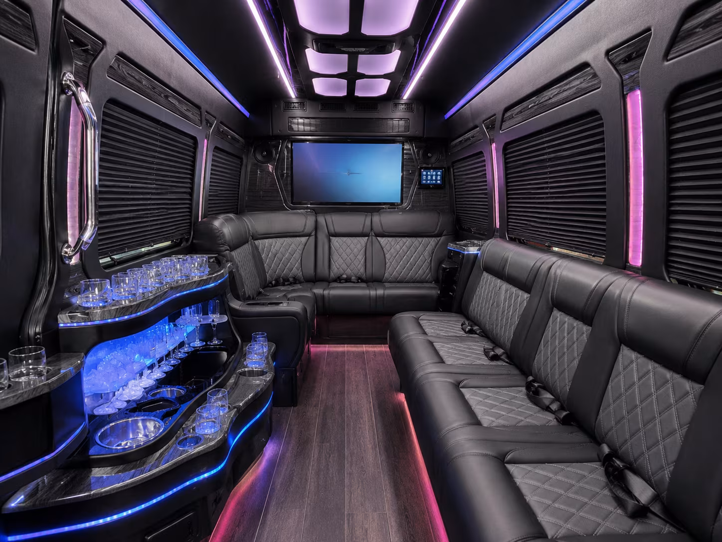 choosing a bus for weddings and private events near leominster