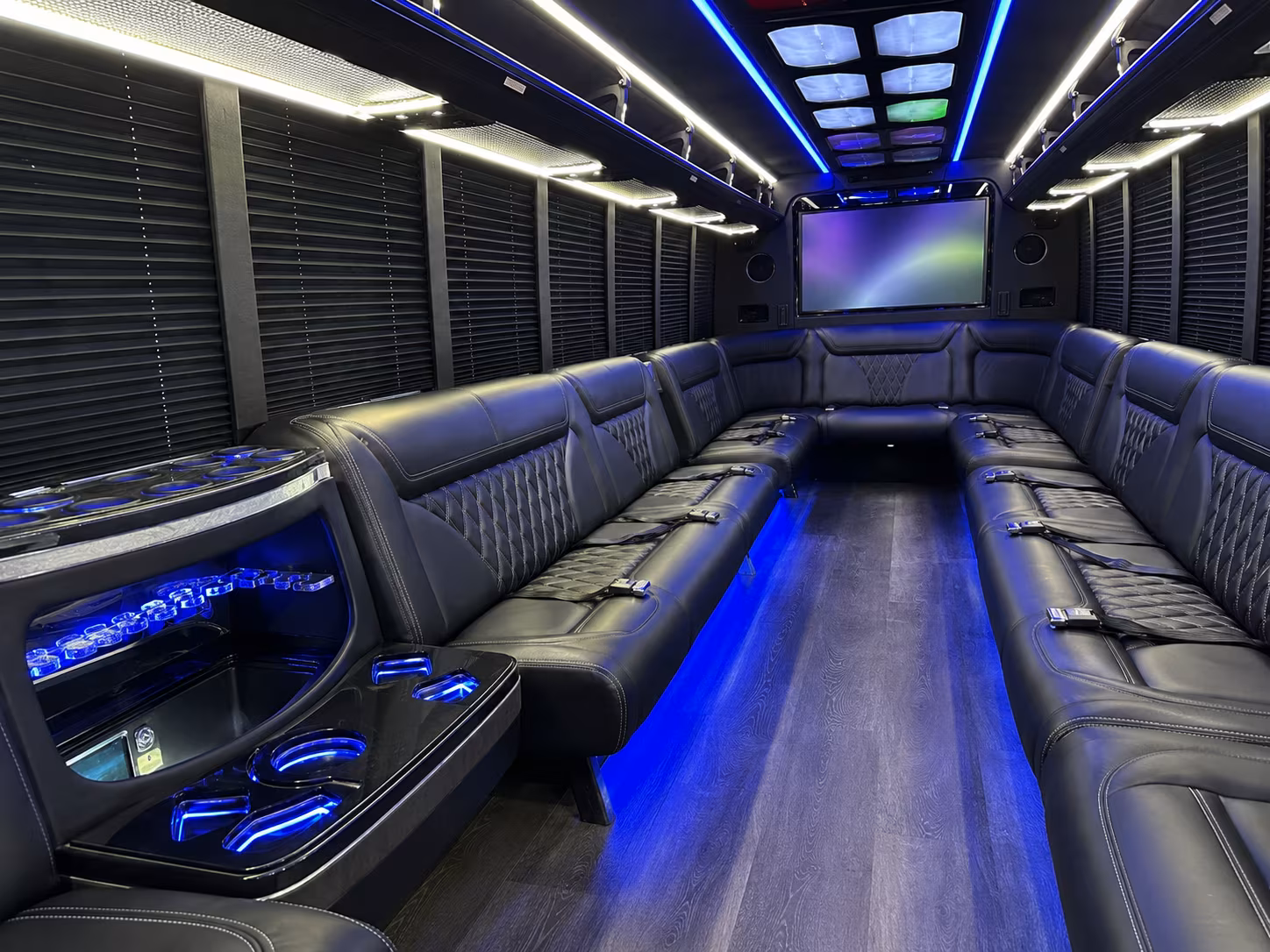 leominster 20 passenger party bus inside