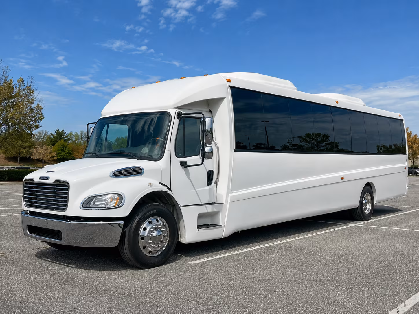leominster 30 passenger party bus