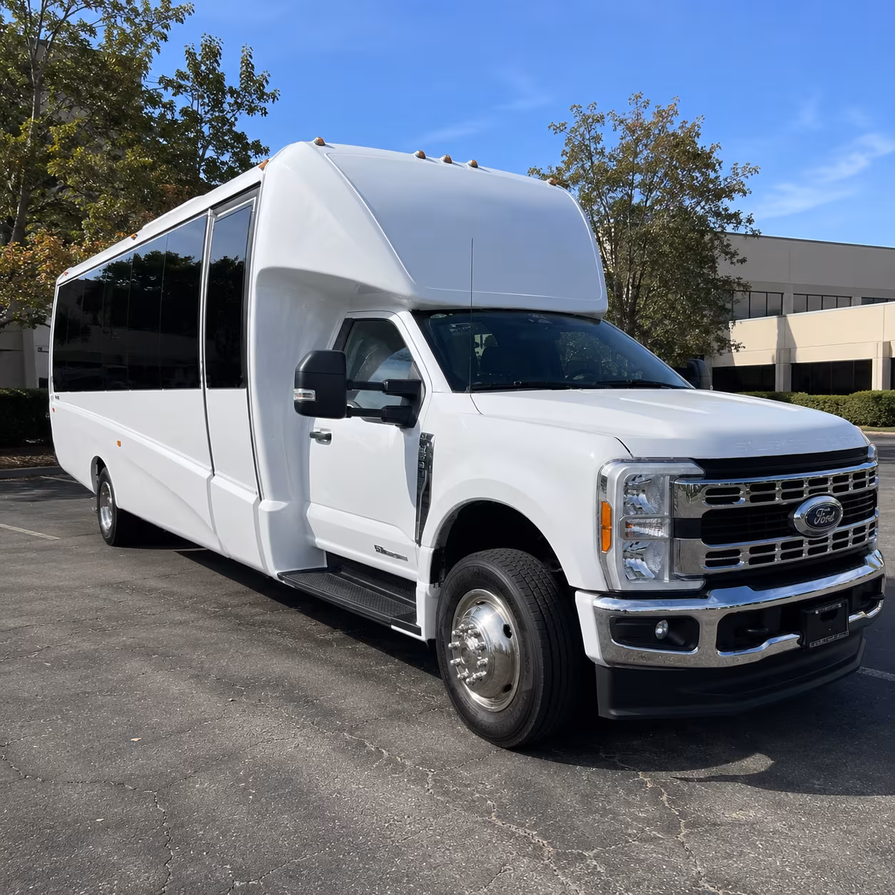 minibuses and party buses for red sox games at fenway park