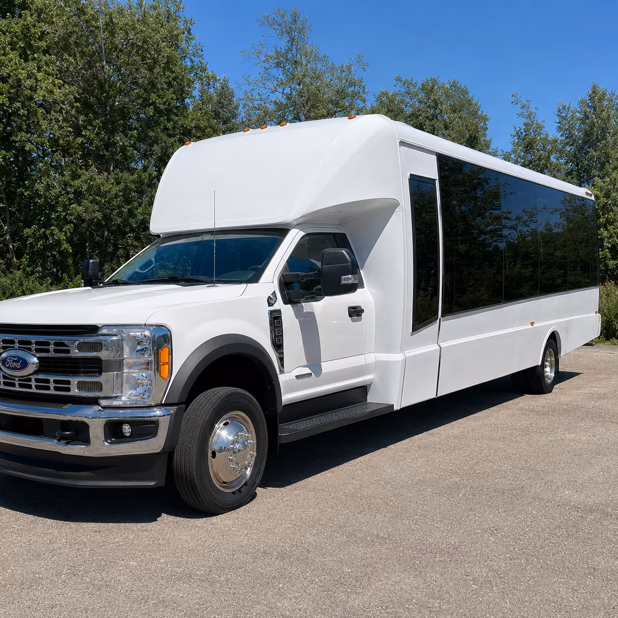 minibuses are a smart pick for larger leominster prom groups