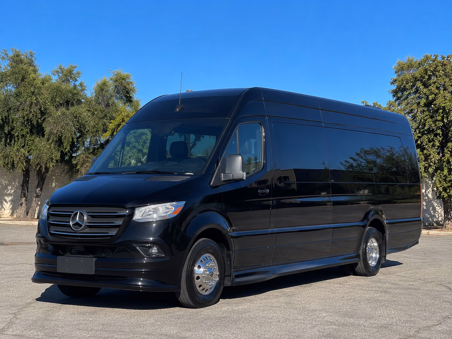 transportation serving leominster and nearby cities